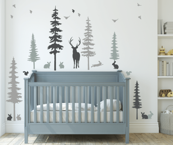 Pins et animaux de la forêt couleur accent vert mousse et gris