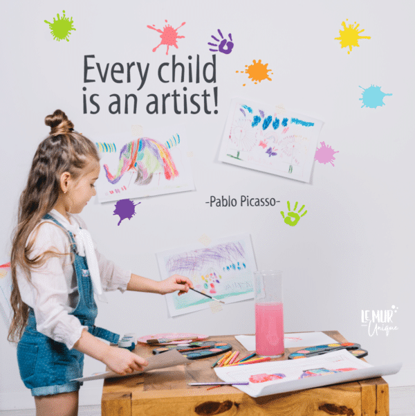Chaque enfant est un artiste - Every child is an artist